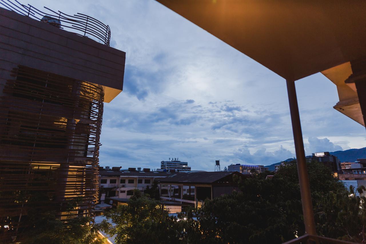 Hostel No.9 & Cafe Chiang Mai