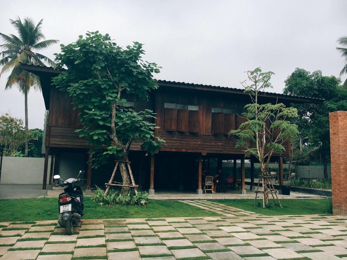 The Hommtel Hostel *
