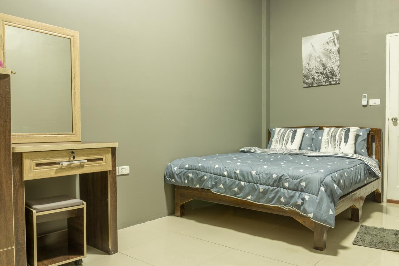 Hostel Iris