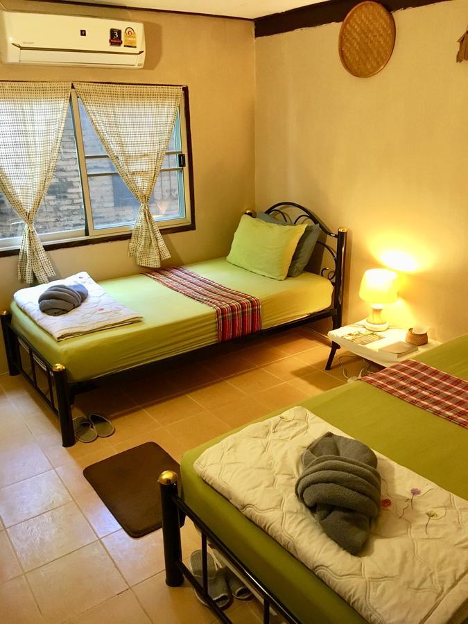 Twin House @ Tapae Albergue Chiang Mai