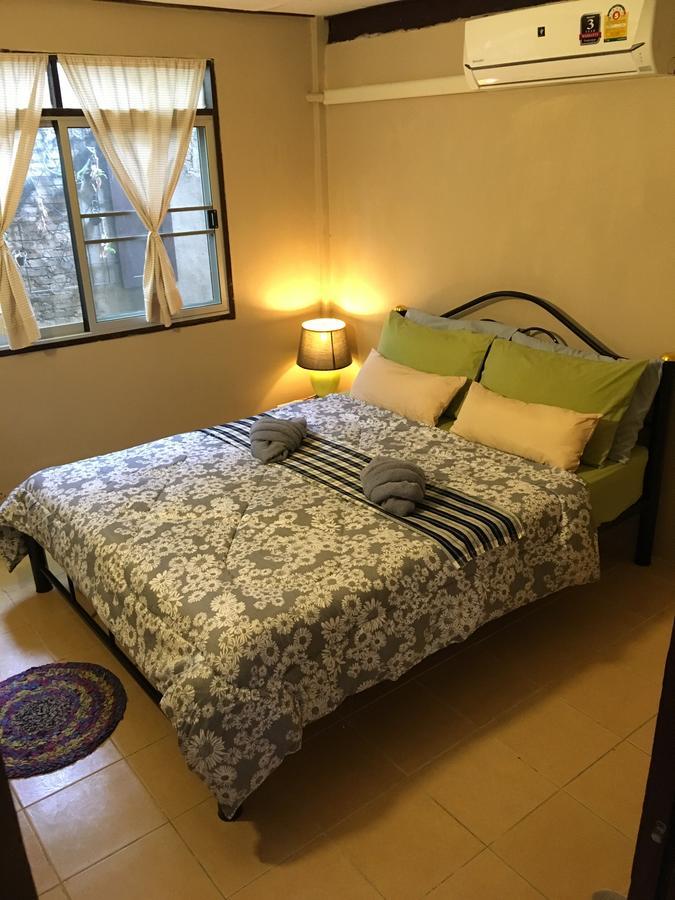 Twin House @ Tapae Albergue Chiang Mai