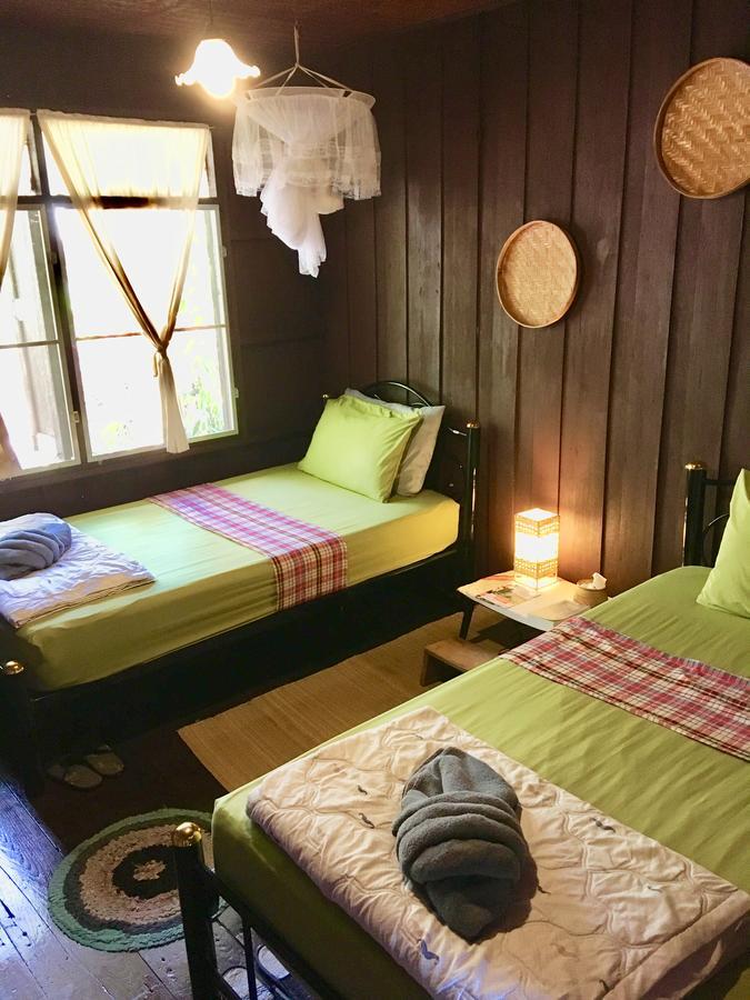 Albergue Twin House @ Tapae *