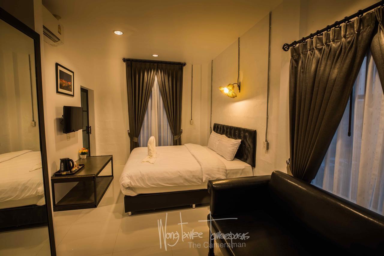 The Warehouse Hotel 3*