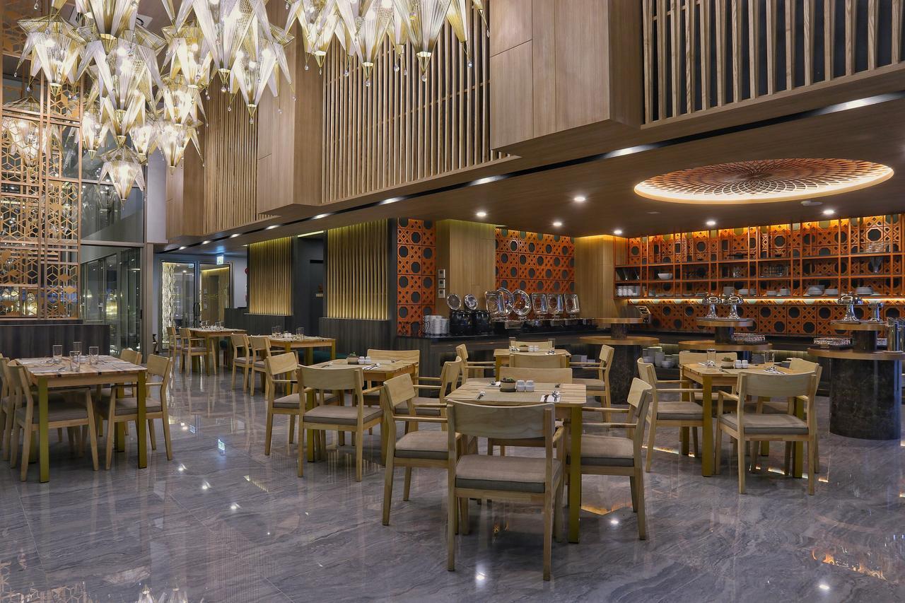 Hotel With Nimman - Sha Extra