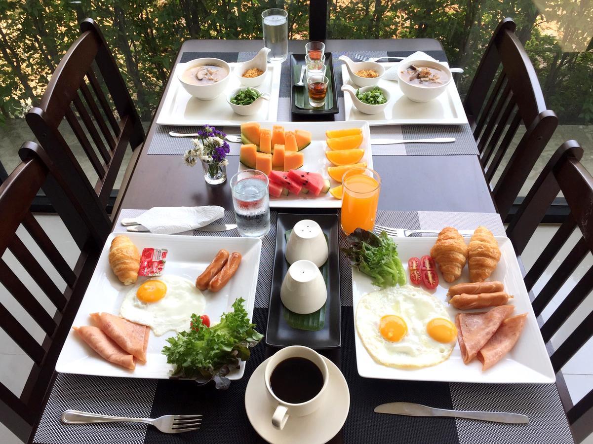Zzz Crest Hotel 4*