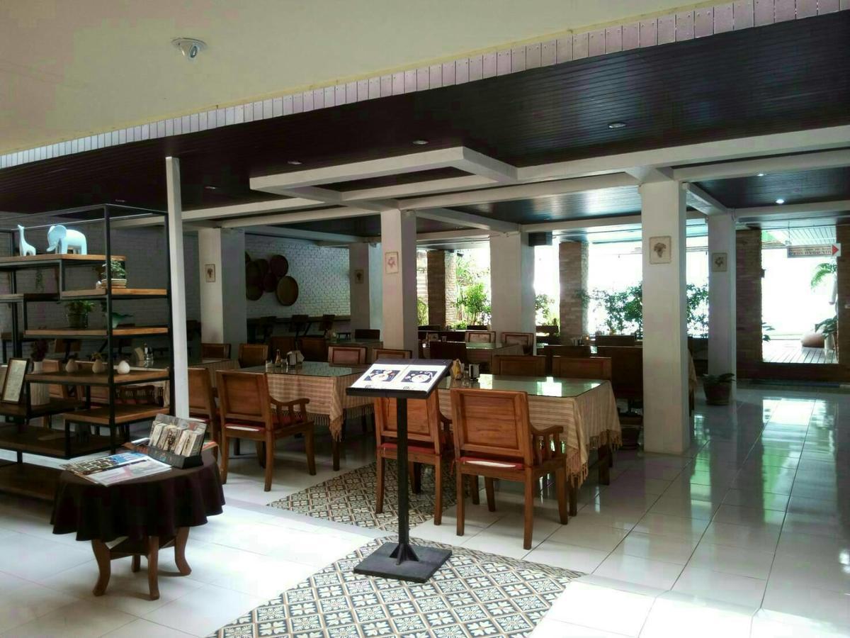 Thana Aparthotel