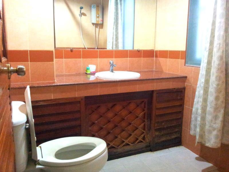 Aparthotel Thana 3*