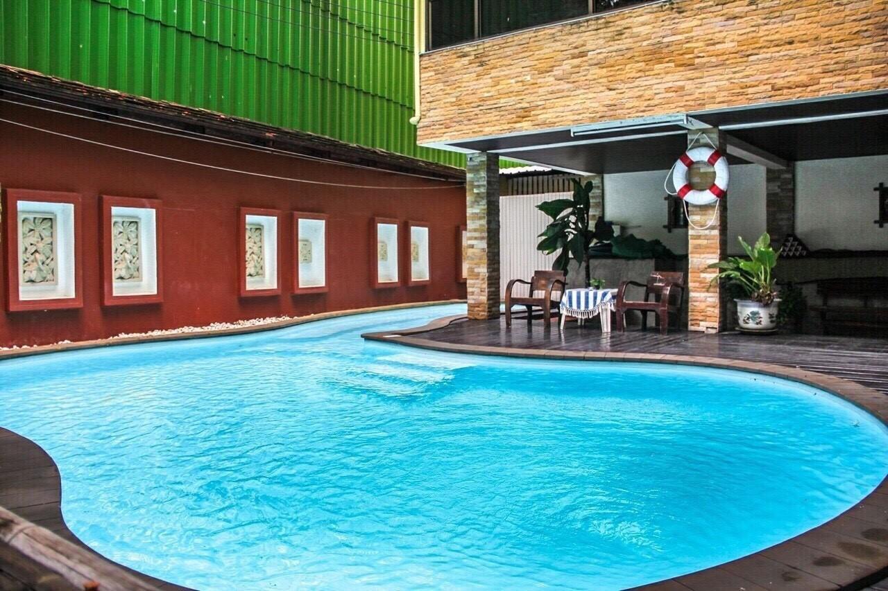 Thana Aparthotel