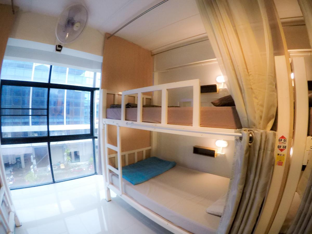A Good Place Hostel *