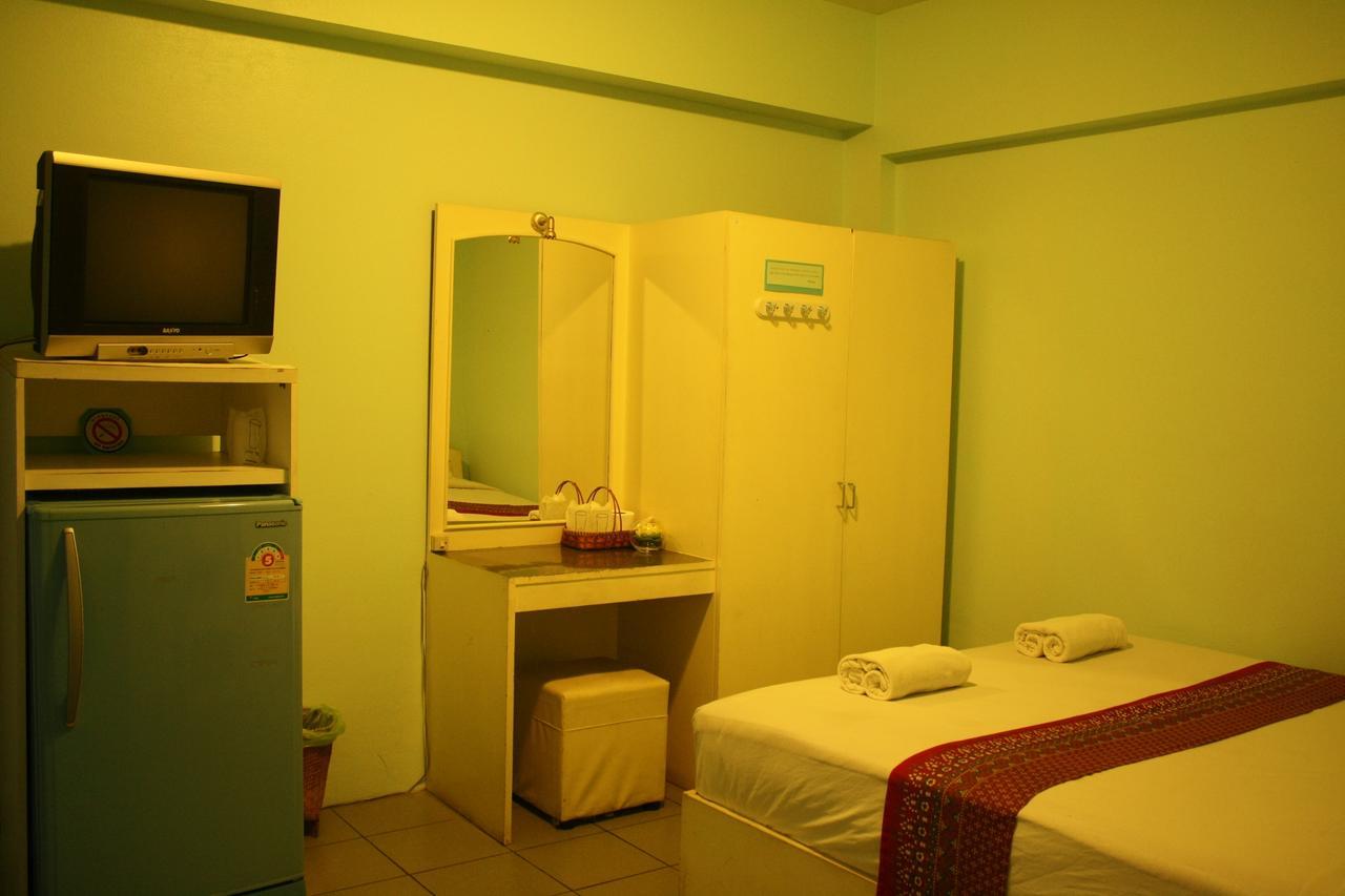 Chiangmai Bupatara Hotel 2*