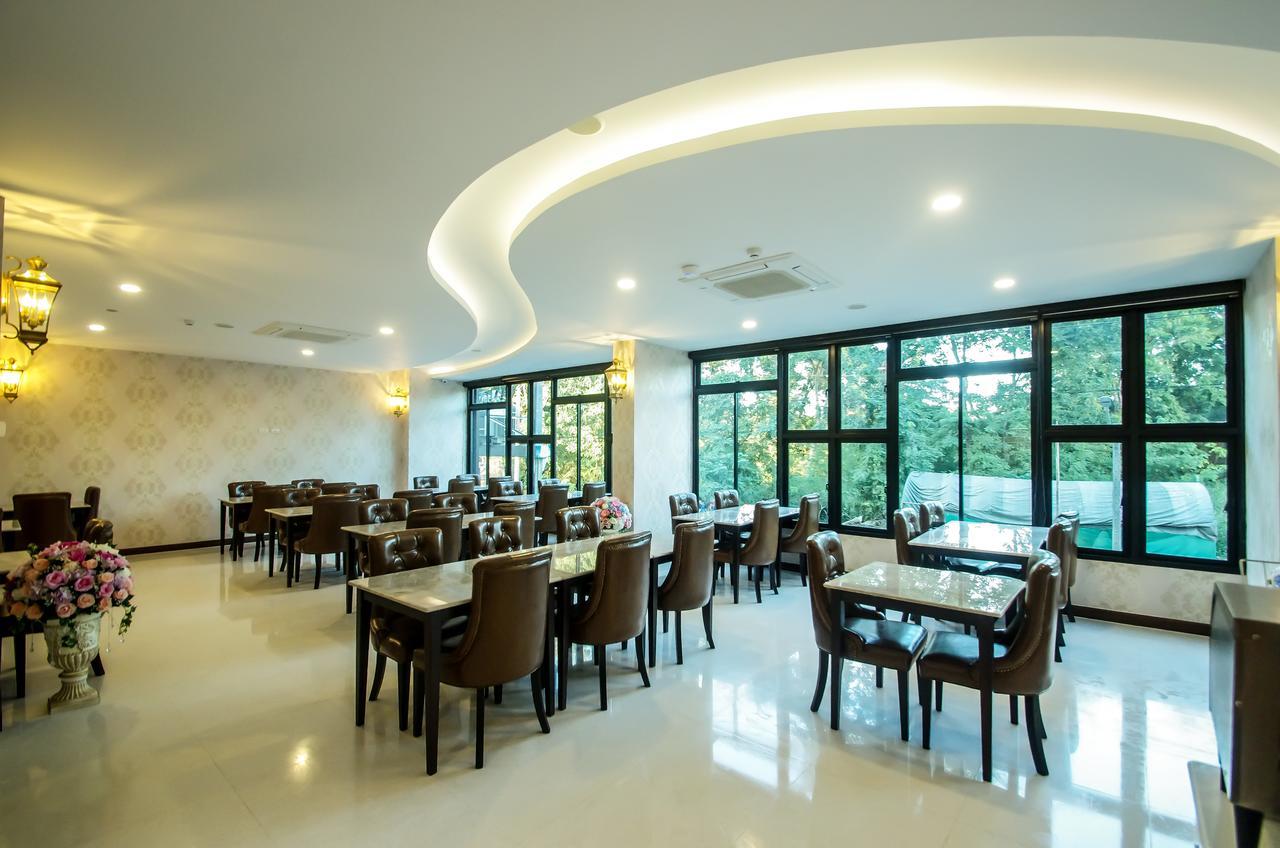 Hotel The Y Boutique Chiang Mai