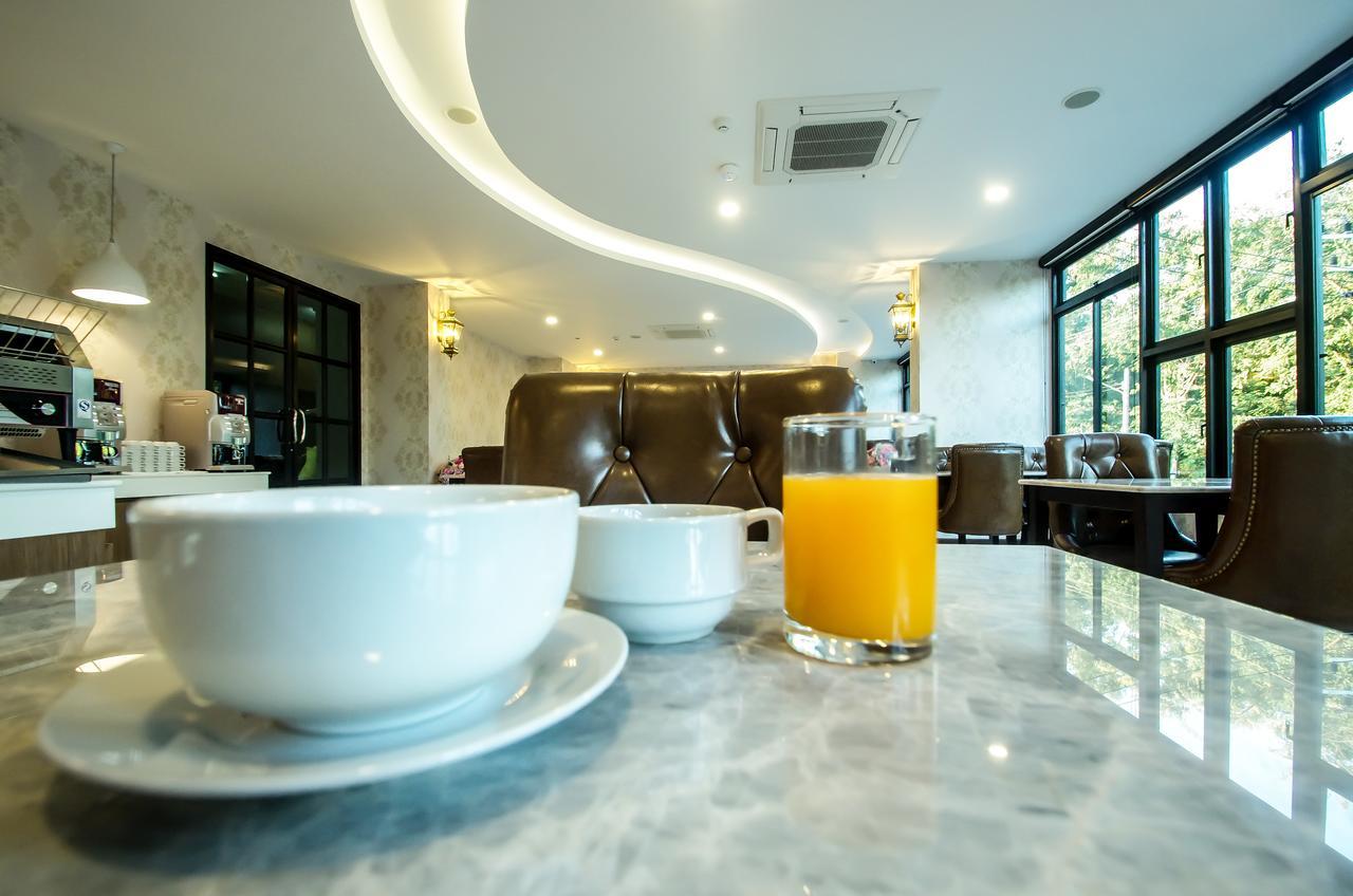 Hotel The Y Boutique Chiang Mai