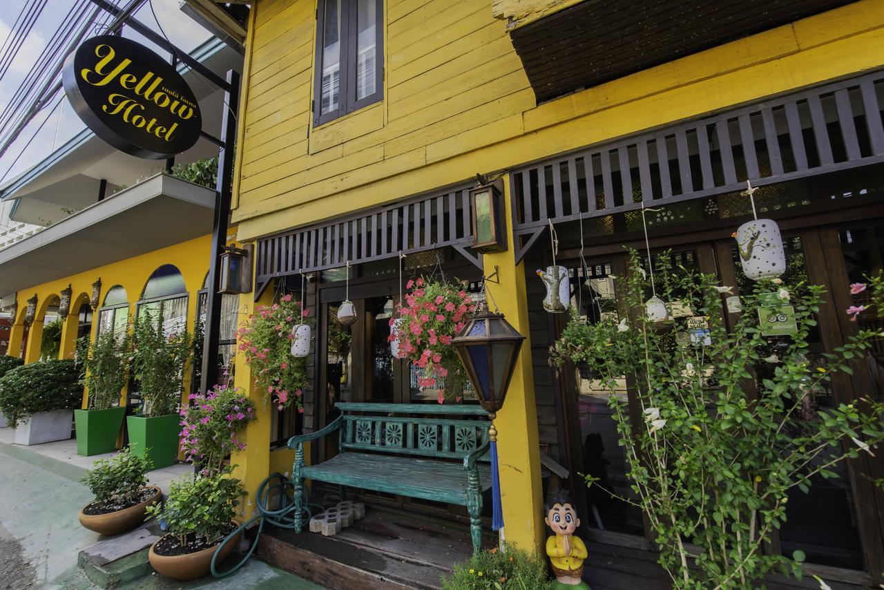 Yellow Lamoon Hotel