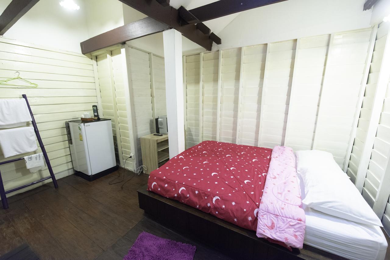 Hotel Yellow Lamoon 3*