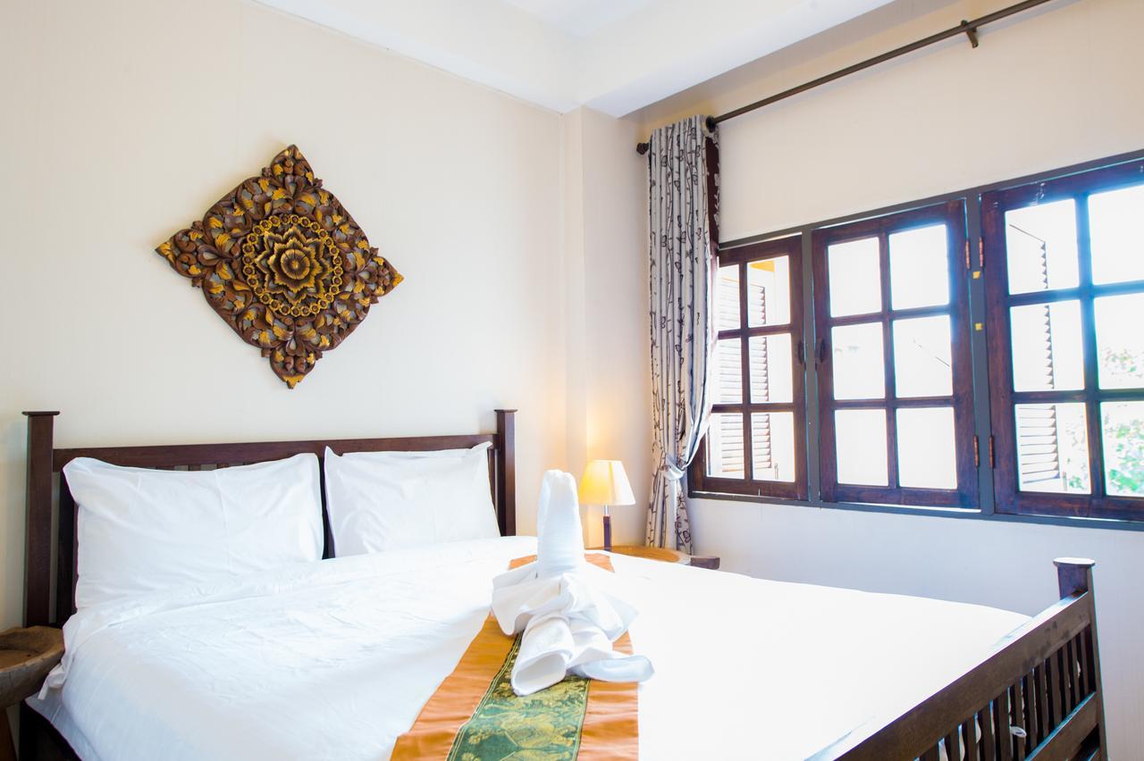 Golden September Guest house 2*