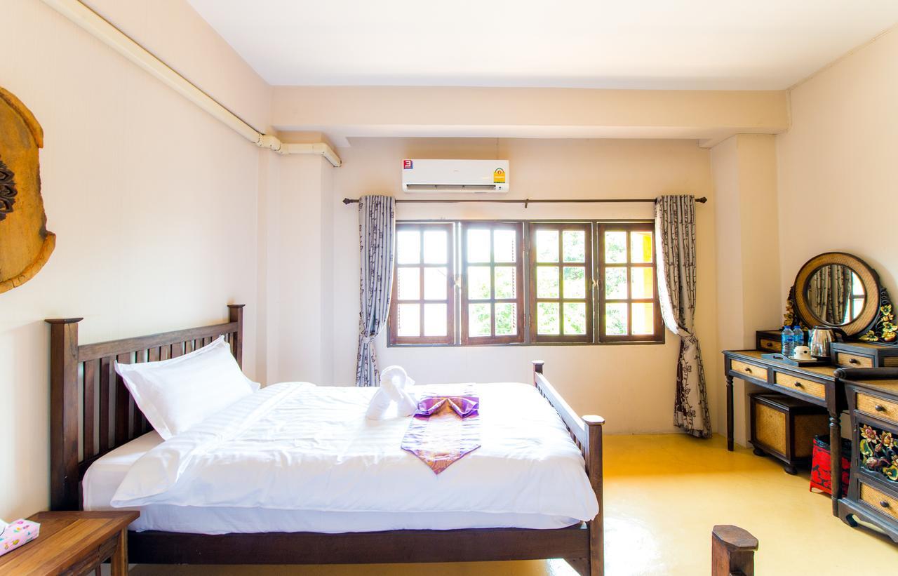 Guest house Golden September Chiang Mai