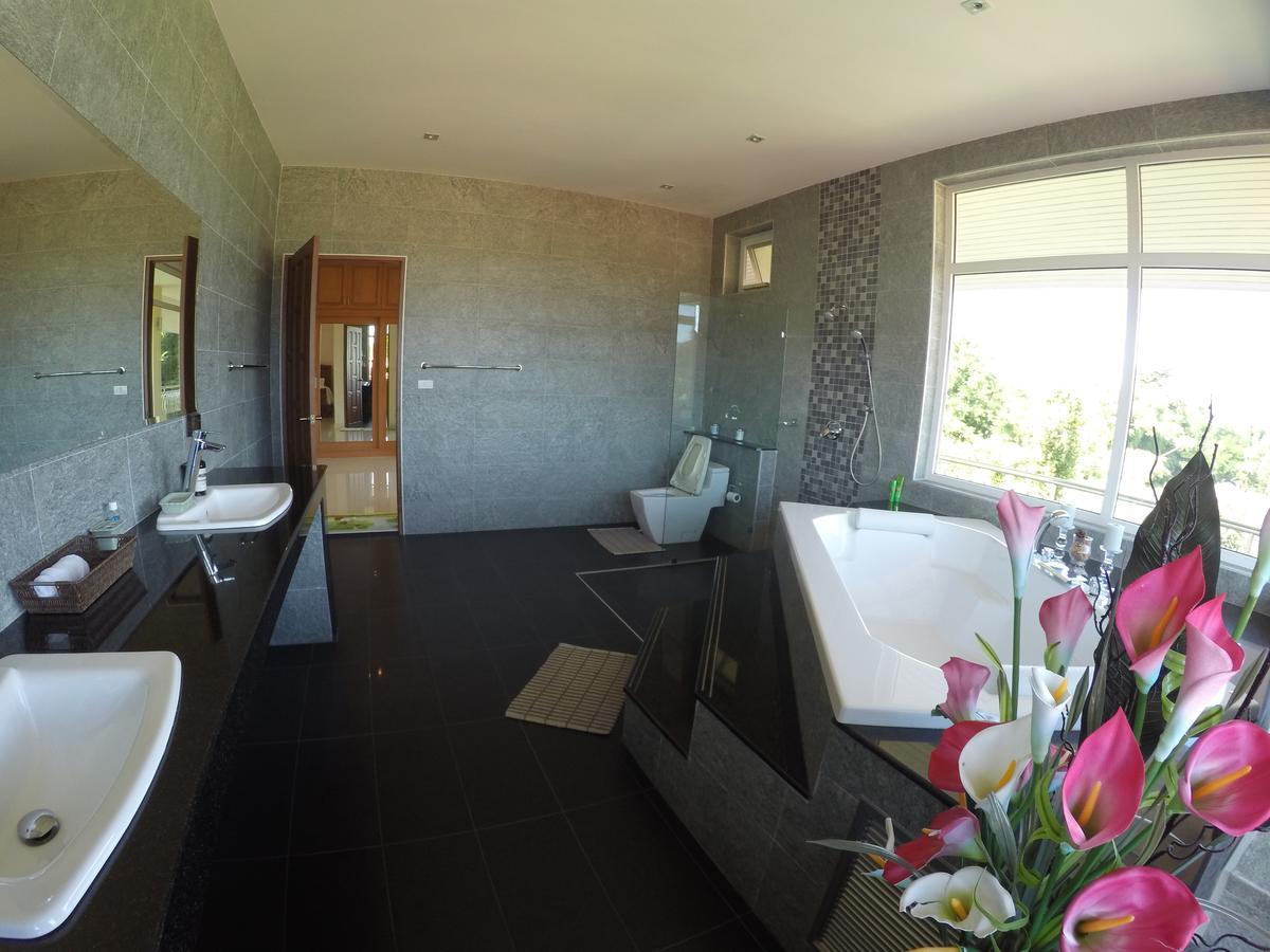 Villa Three Kings Private Luxury Chiang Mai
