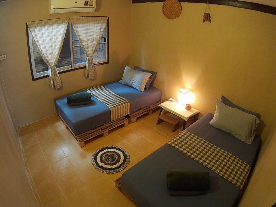 Albergue Twin House @ Tapae *