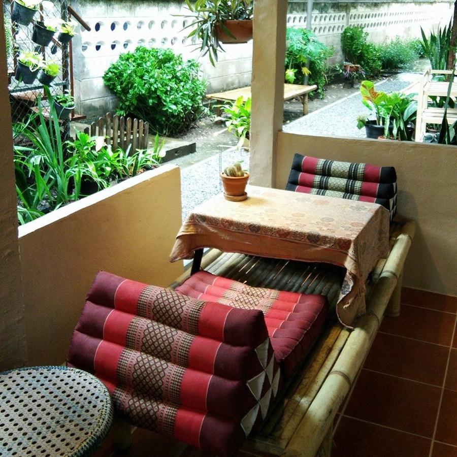 Twin House @ Tapae Albergue