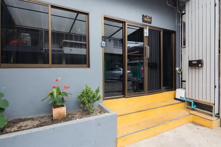 Luxury Town House In The Heart Of The Old Vakantiehuis Chiang Mai