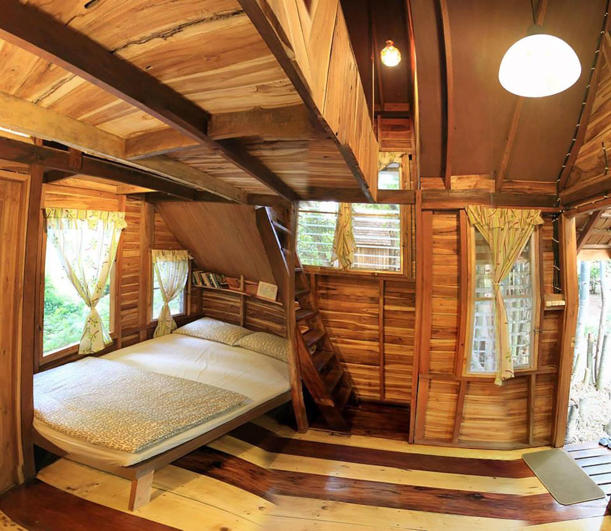 Rabeang Pasak Treehouse Chiang Mai