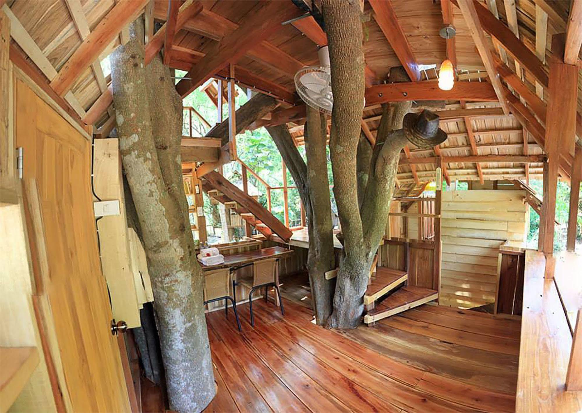 Rabeang Pasak Treehouse Hotel Chiang Mai
