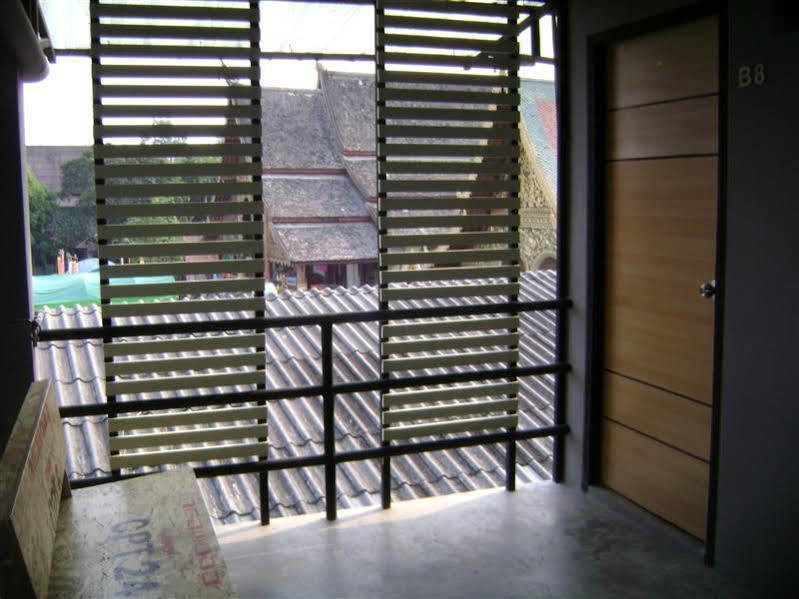 Hostel 9