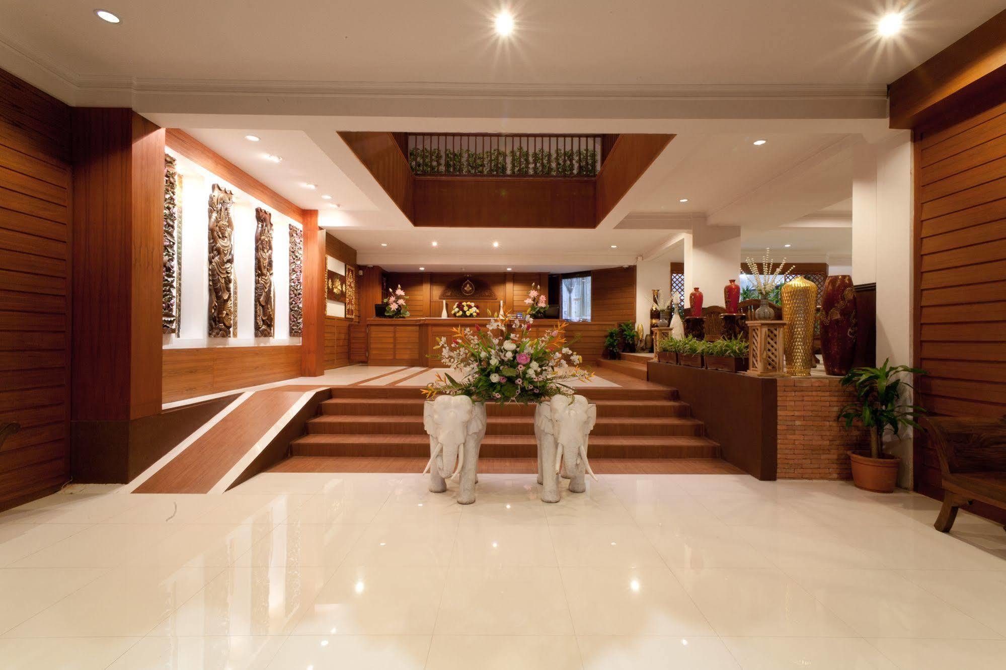 Hotel Bua Raya Chiang Mai