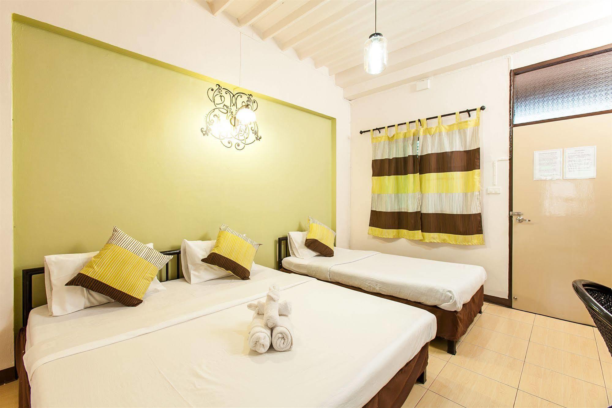 Anoma Guest house 2*