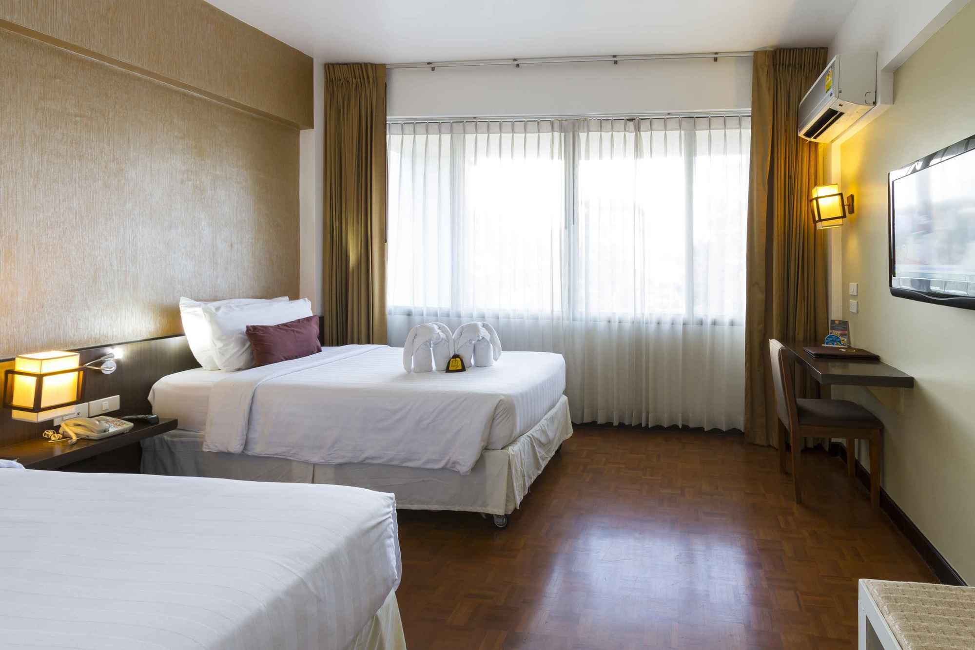 Hotel M 3*