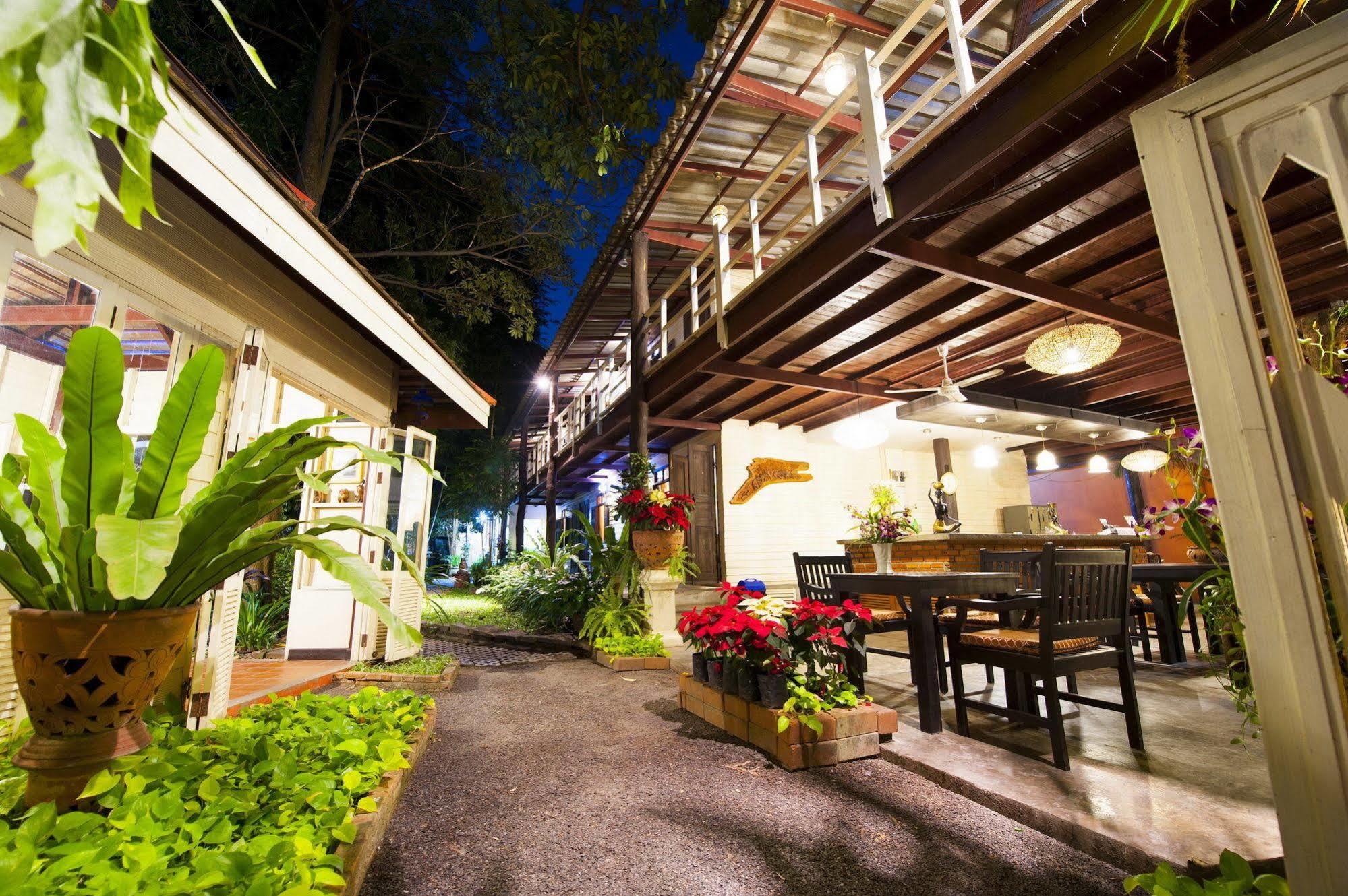 Smile House Boutique Guest house 3*
