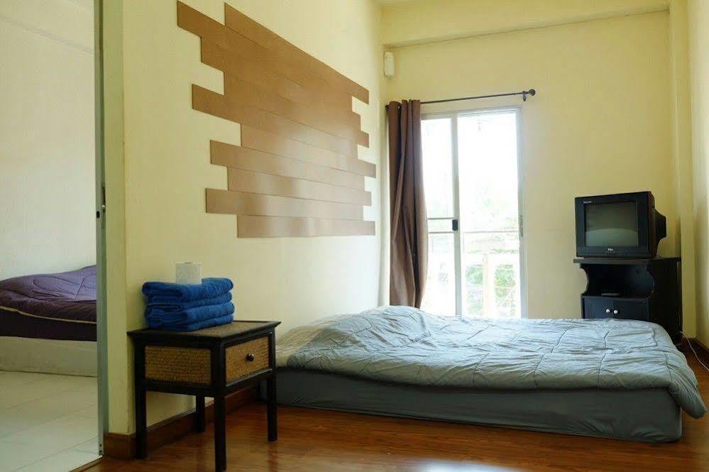 Hotel Yak 2*
