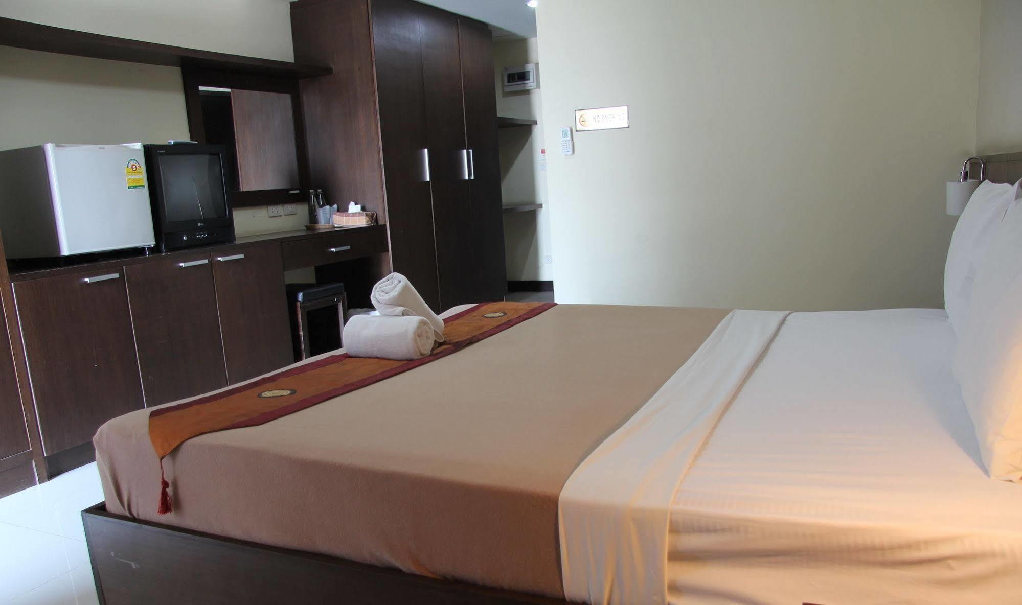Airport Resident Hotel