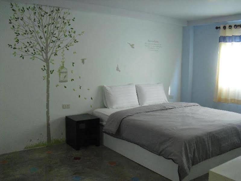 Dozy Lamoon House Hotel 2*