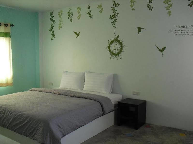 Dozy Lamoon House Hotel Chiang Mai
