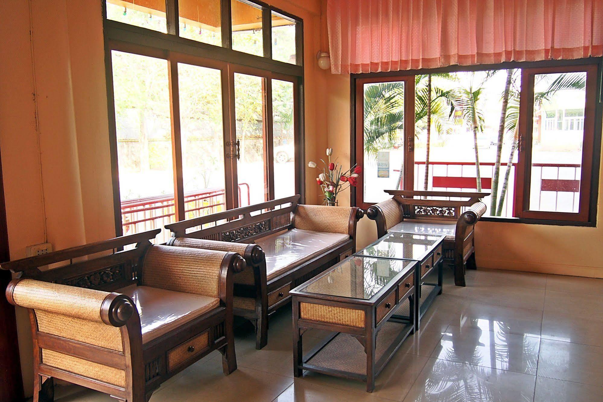 U-sa Family Hotel