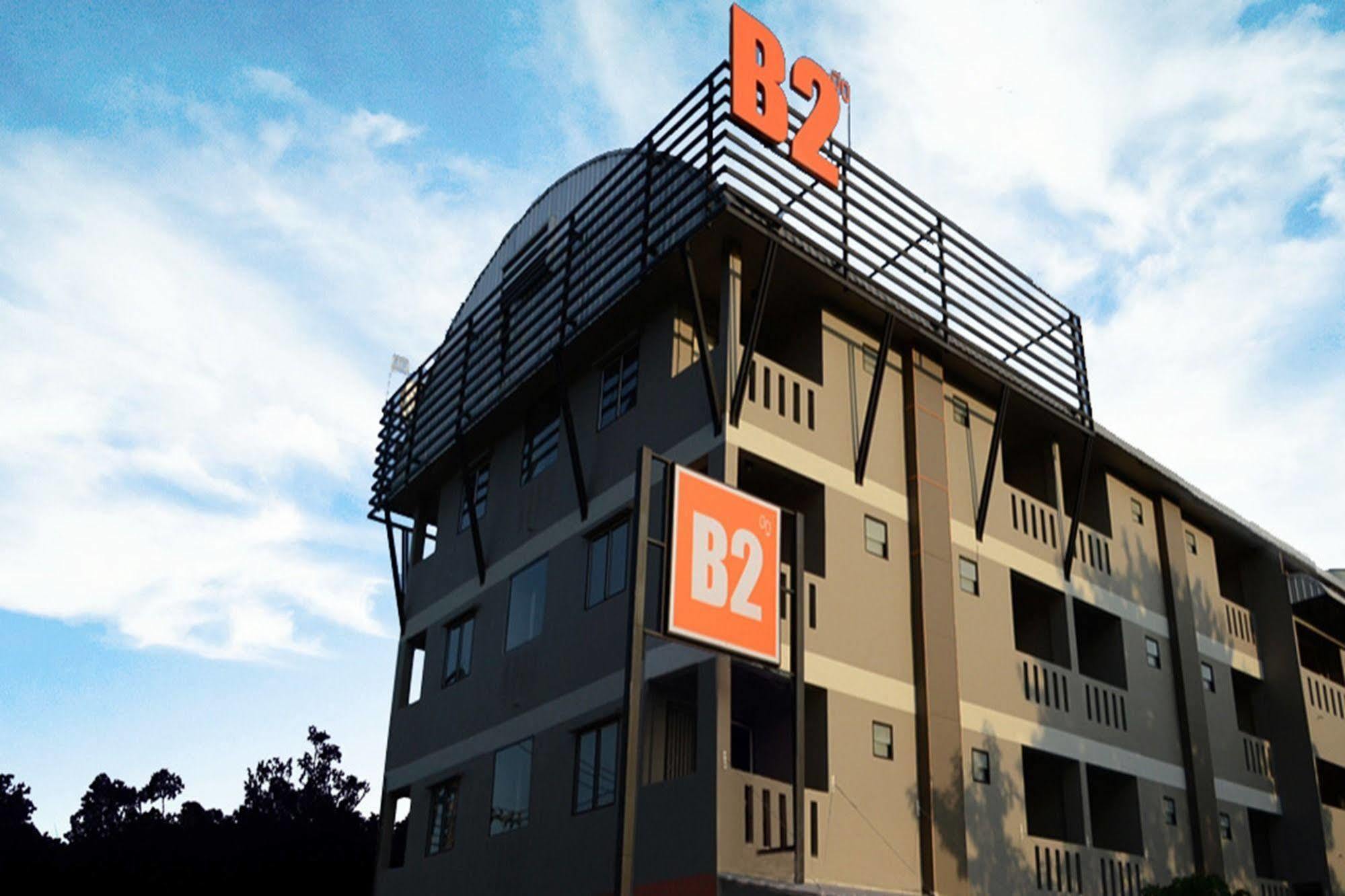 Hotel B2 Santitham
