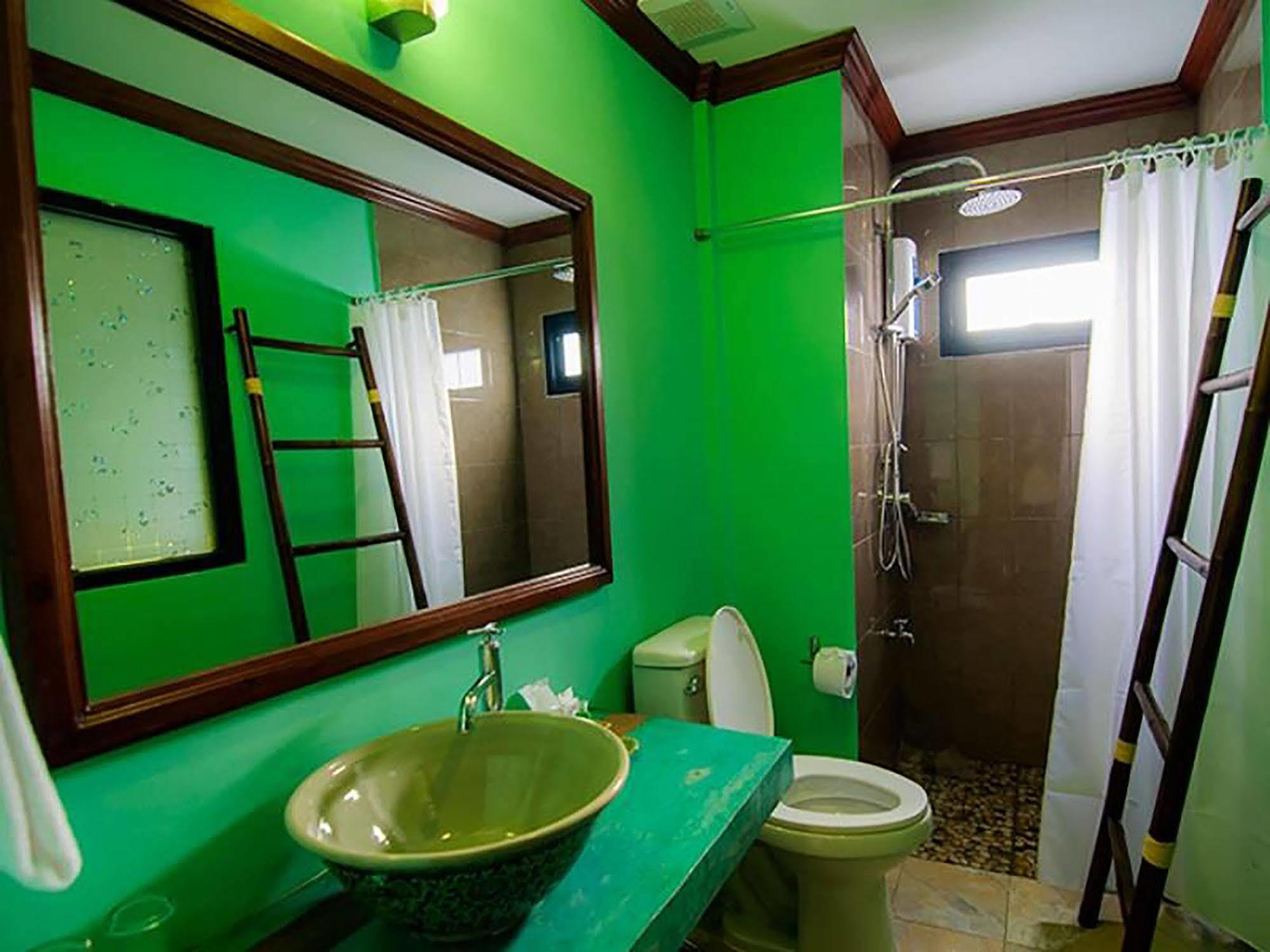Estia Chiangmai -sha Hotel 3*