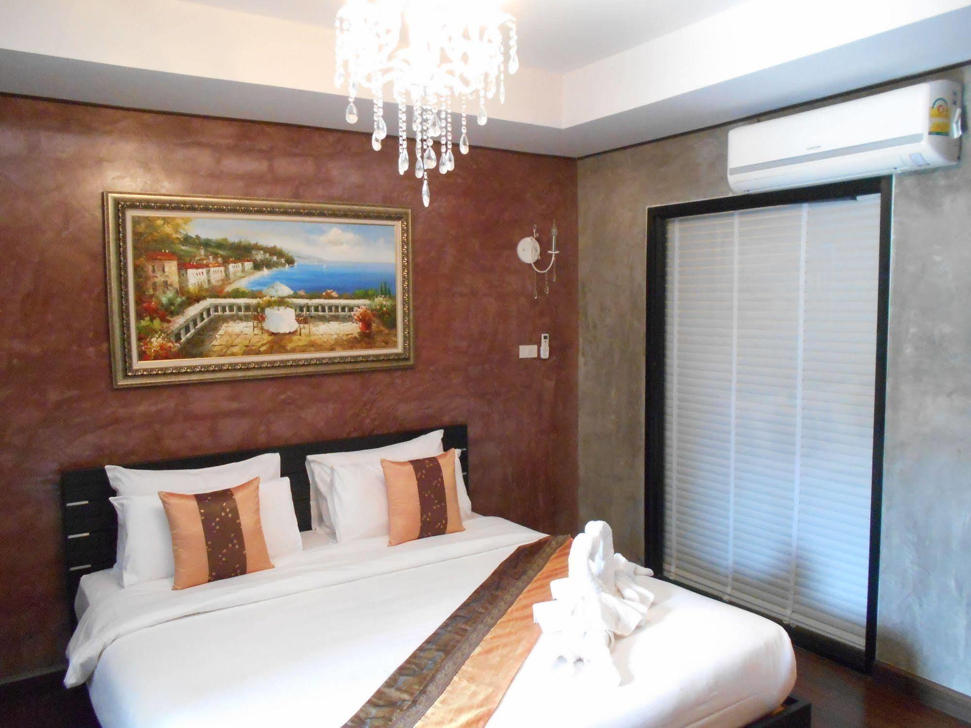 G2 Boutique Hotel 3*
