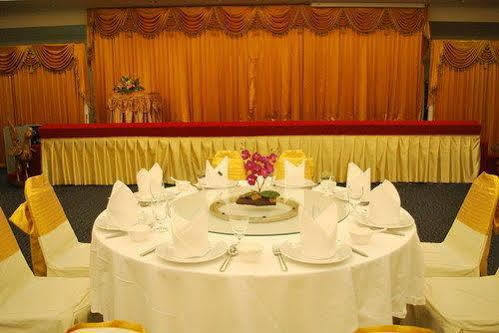 Win Place Hotel