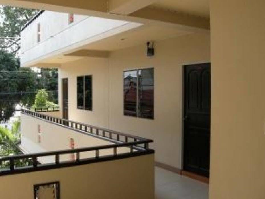 Hotel Baan Nam Sai