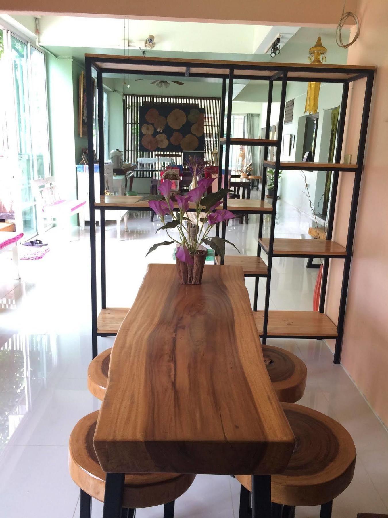 Chiangmai Bupatara Hotel 2*