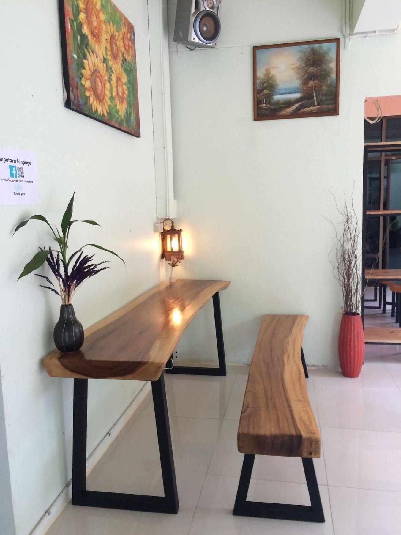 Hotel Chiangmai Bupatara