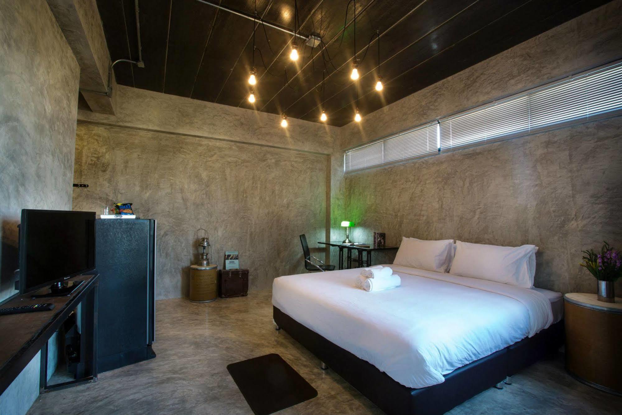 Rumpai Loft Habitat Chiang Mai