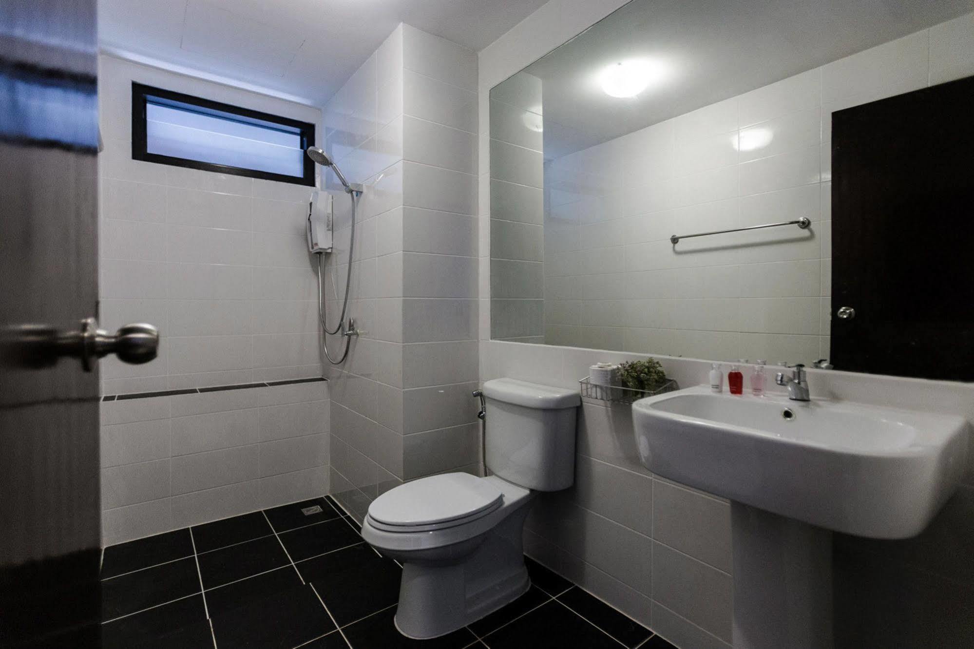 Rumpai Loft Habitat Rumah tetamu