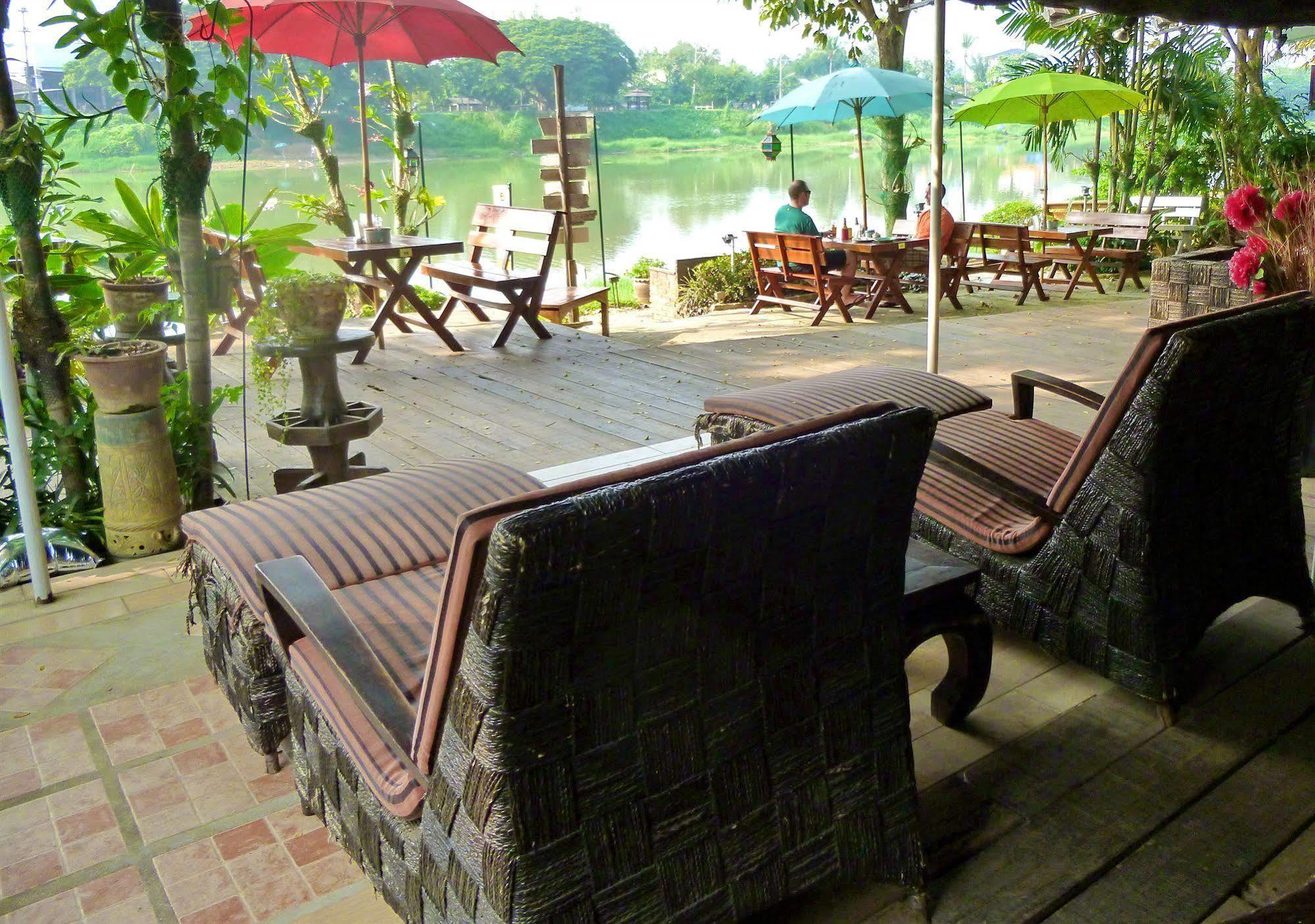 Inn Hollanda Montri Chiang Mai
