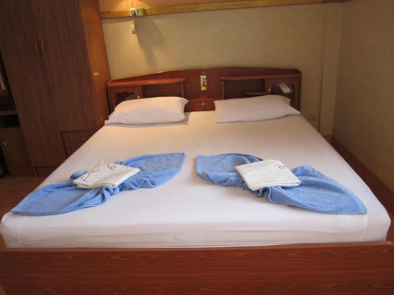 Inn Hollanda Montri Chiang Mai