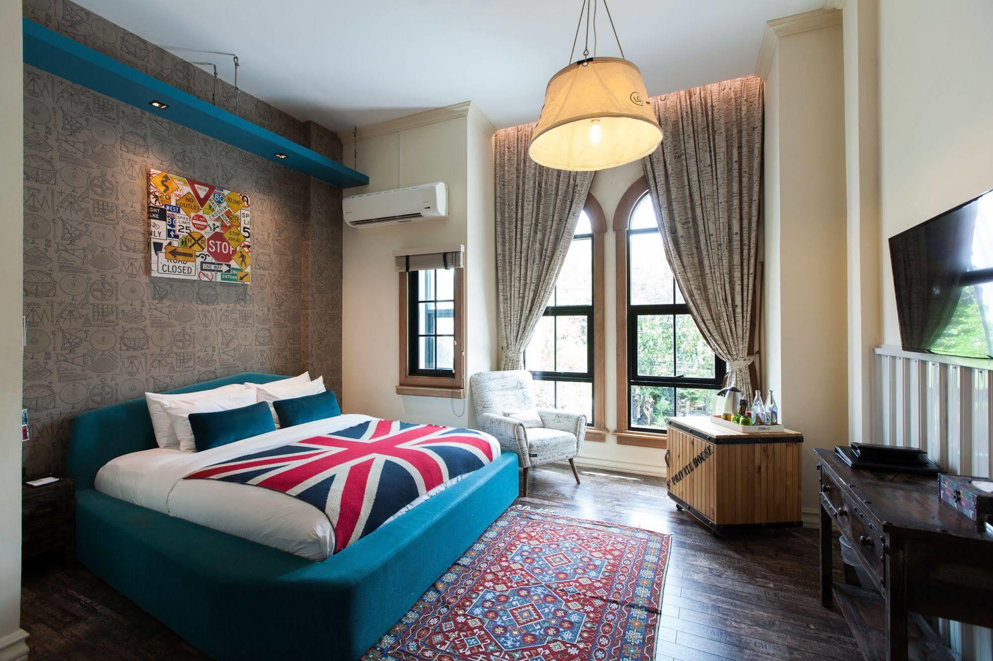 S' Private House 3*