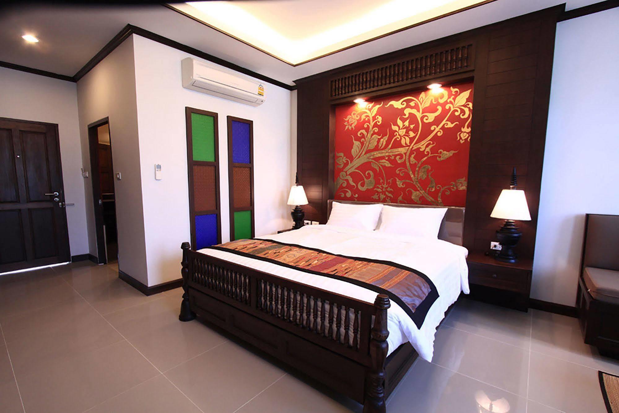 Baan Ratchiangsaen Hotel