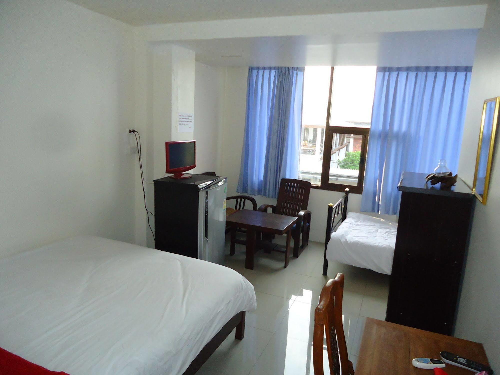 The California Guest house 3*